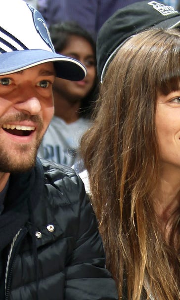 Bringing sick tweets back: Timberlake shuts down trolling fan